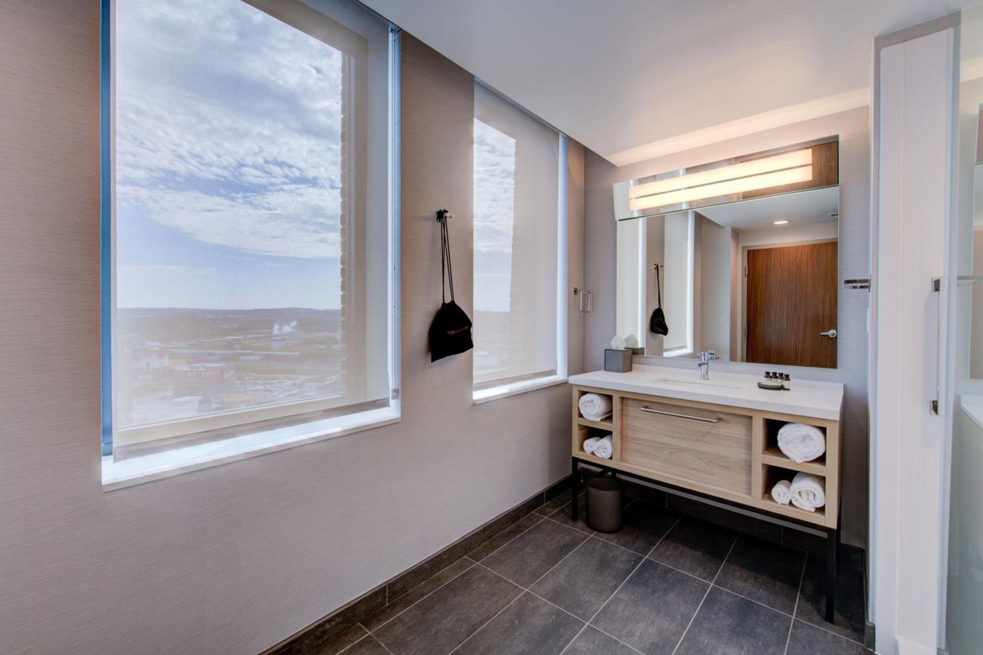 The Threefoot Hotel, Meridian, A Tribute Portfolio Hotel Exteriör bild