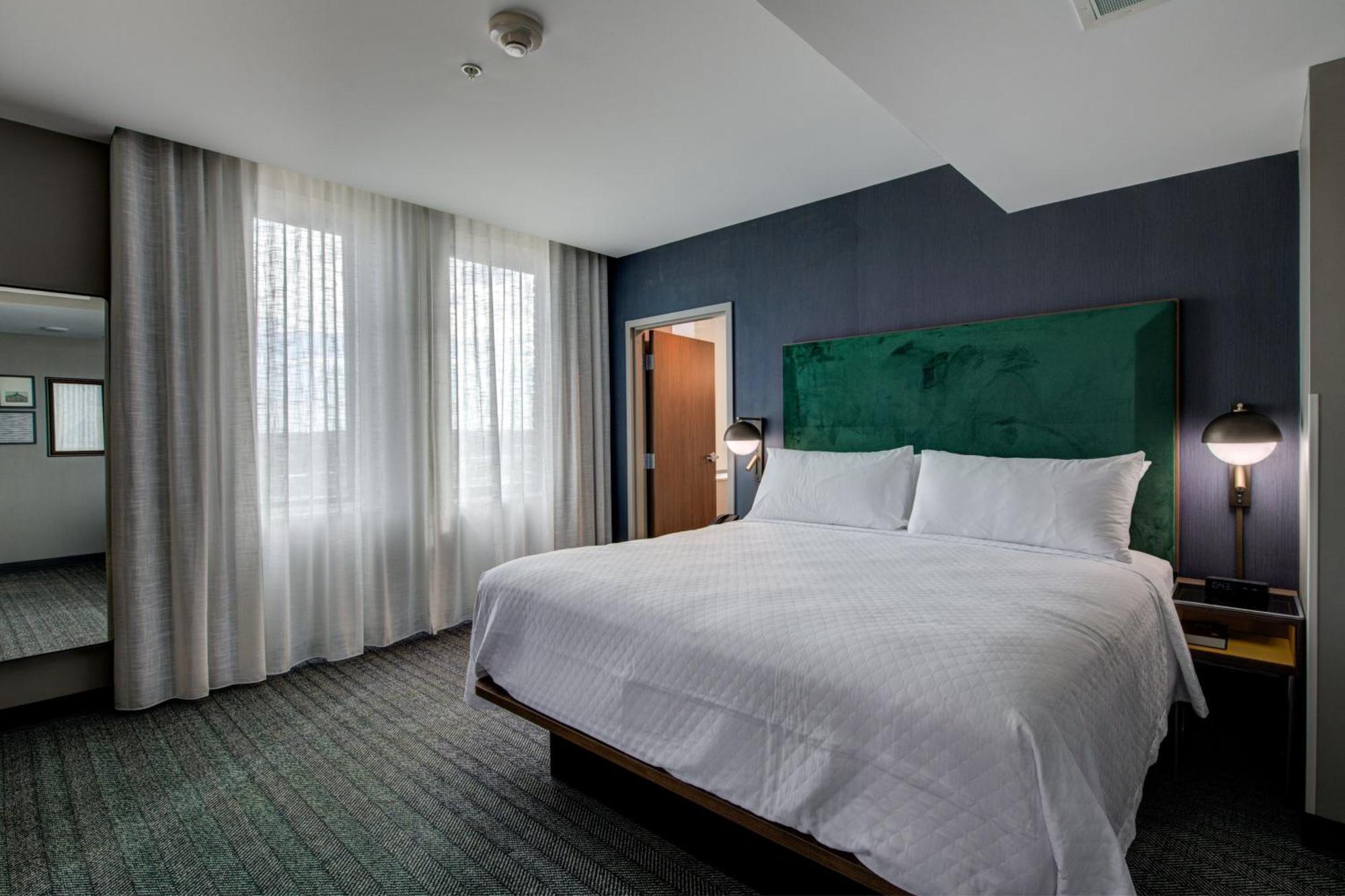 The Threefoot Hotel, Meridian, A Tribute Portfolio Hotel Exteriör bild