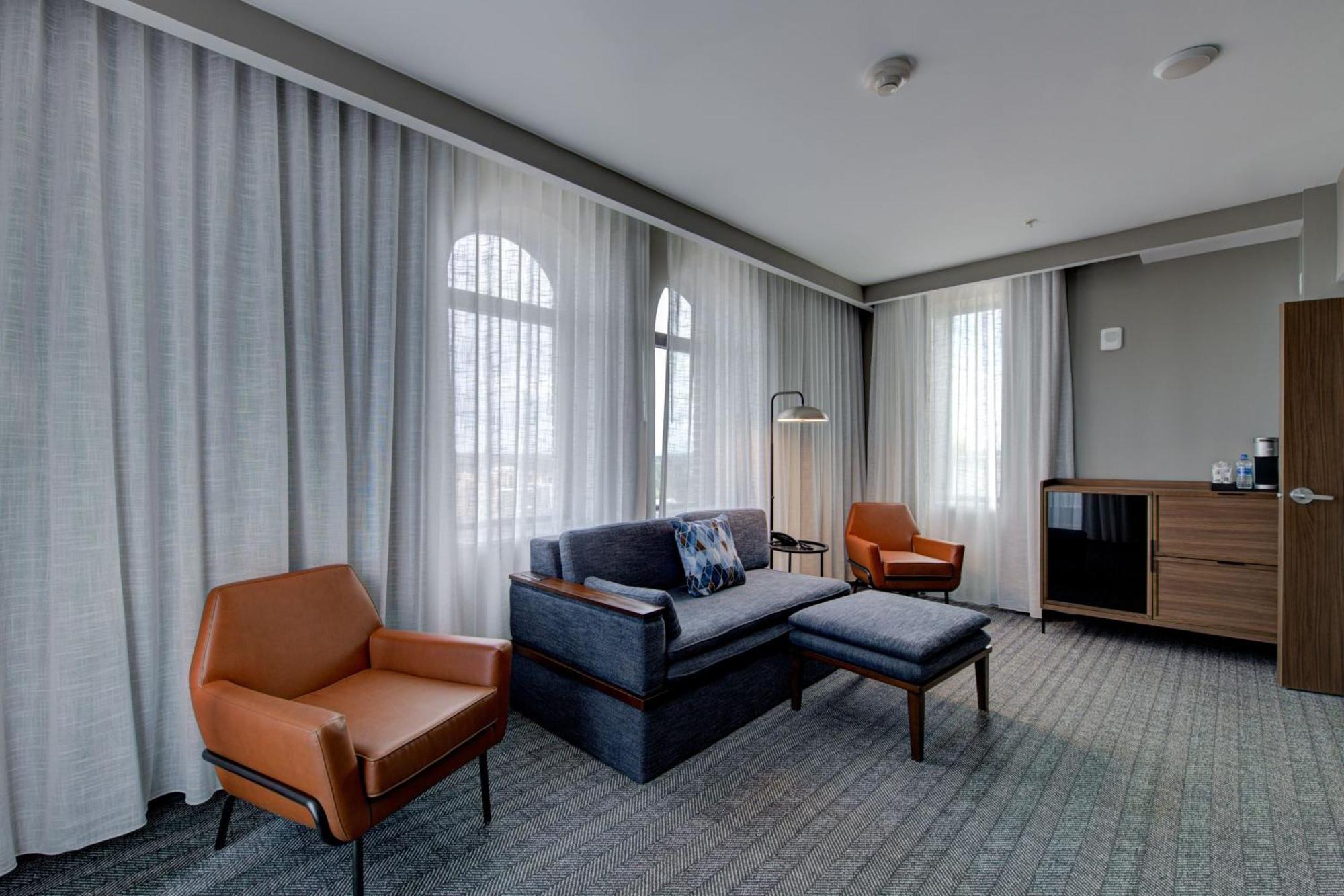 The Threefoot Hotel, Meridian, A Tribute Portfolio Hotel Exteriör bild